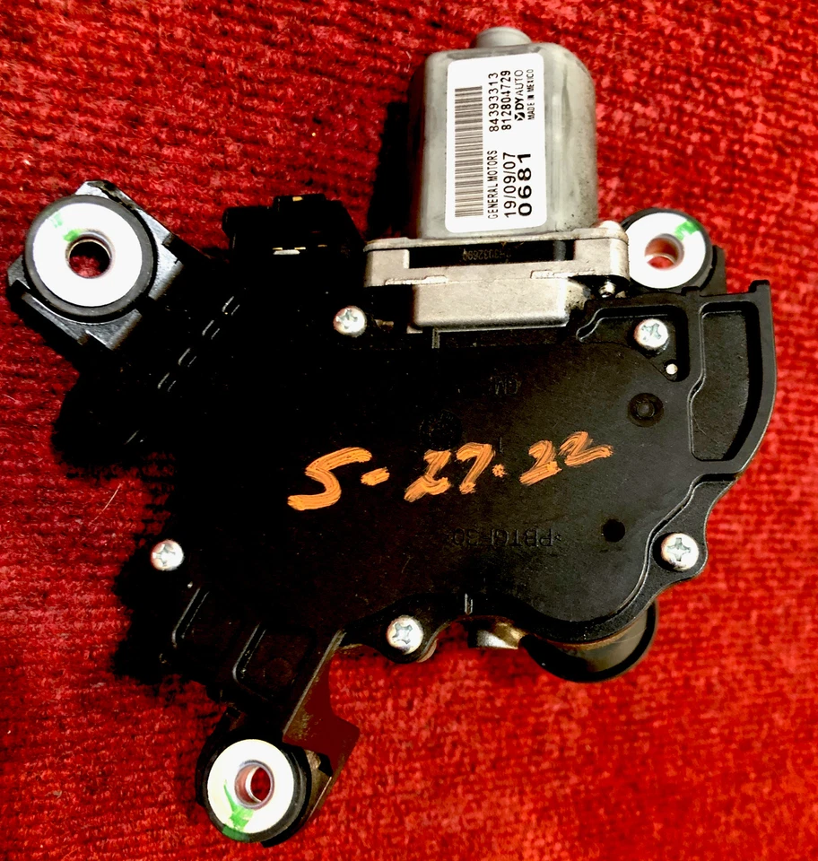 2018-2020 CHEVROLET TRAVERSE LIFTGATE WINDSHIELD WIPER MOTOR 84393313-USED - Image 2 of 3