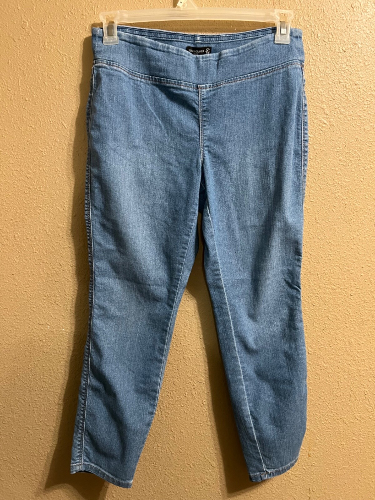 Picture 1 of 3