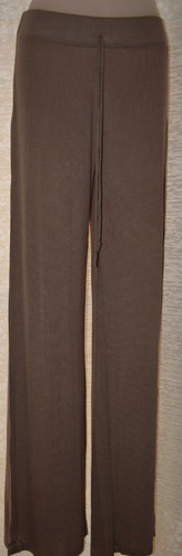 Women's Rue 21 Heart & Hips Tan Slip On Ltwt. Pants Size Medium - Picture 1 of 3