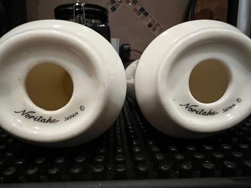 NORITAKE - GOLDEN COVE SALT & PEPPER SHAKERS - Picture 7 of 8
