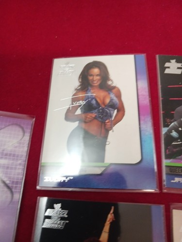 WWE Fleer 2002 Raw vs SmackDown 10 card Lot Divas Inserts Debra Trish Stacy Lita - Picture 3 of 11