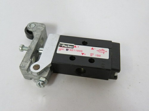 Parker D14211000 3-Way Roller Lever Spool Valve 150PSI ! NEW ! - Picture 2 of 5