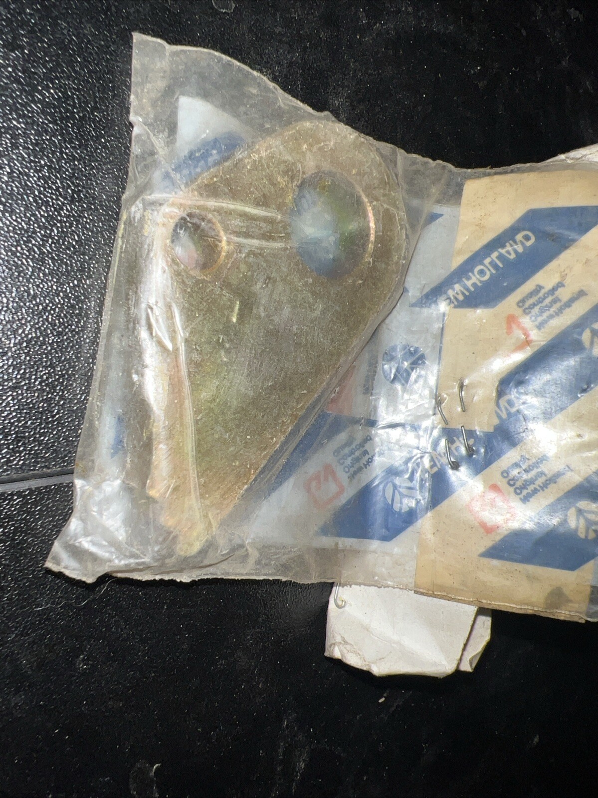 Picture 4 of 6