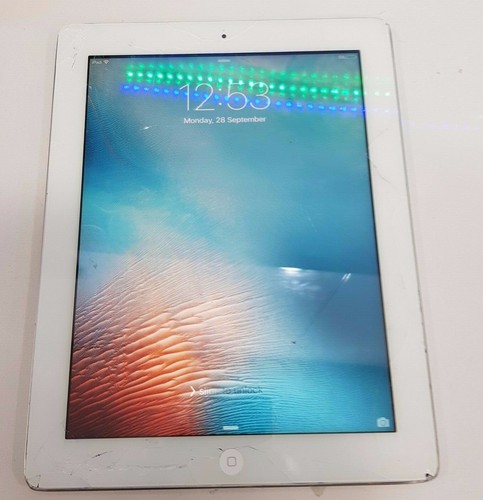 APPLE iPad 2 Wifi A1395 16GB 9.7" 0.7MP 512MB SOLD AS IS/ Working/ Crack Screen - Picture 2 of 4