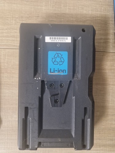 Battery Charger Sony BC-M150 with 4 batteries BP-IL75 - Photo 5/6