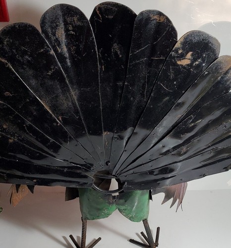 Repurposed Metal Colorful Turkey Yard Art - Bild 5 von 5