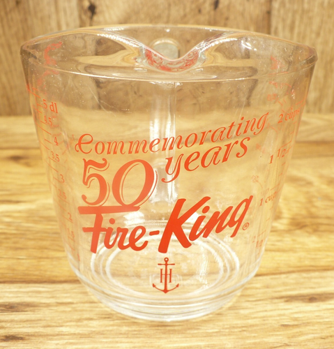 VINTAGE FIRE KING Commemorating 50Years 2 Cup 500mL Glass Measuring Cup 498 -USA - Picture 1 of 5