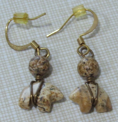 Orecchini a goccia traforati orso ZUNI FETISH intagliato nativi americani filo oro - Foto 2 di 4