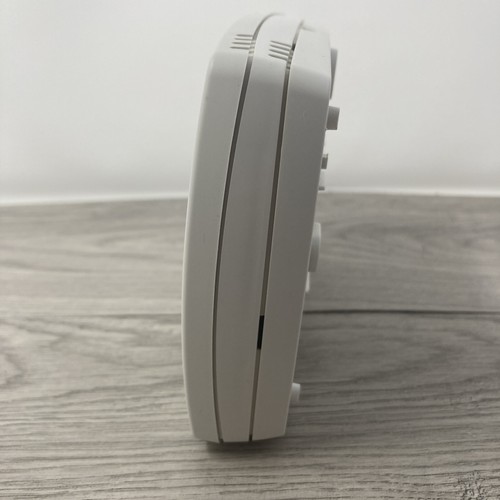 Honeywell TH8321U1006 7-Day VisionPRO 8000 Touchscreen Programmable Thermostat - Picture 11 of 13