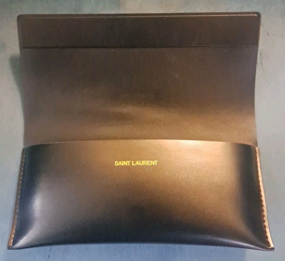😎 Estuche Yves Saint Laurent YSL de cuero negro para gafas y gafas de sol 😎  Foto 4 de 4