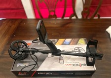 Minelab Equinox 900 Metal Detector 3720-0006 and Minelab Pro-Find 40 Pinpointer