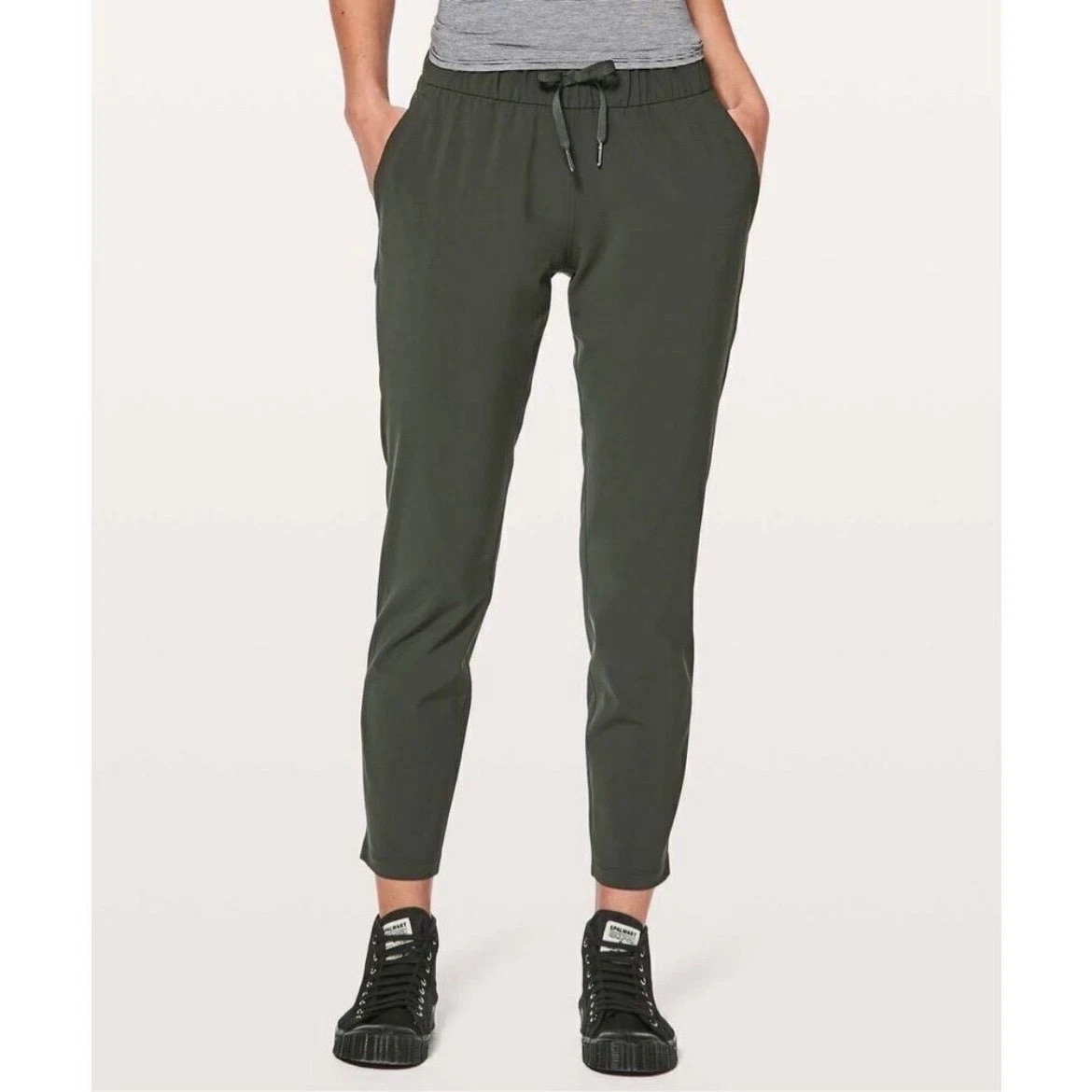 Lululemon On The Fly Pant *Woven 28" Evergreen Luxtreme W5AHOS Size 4
