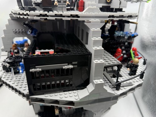 NEW 75159 Death Star (4,016 PCS) Building Blocks Set  25 Figures - Picture 9 of 23