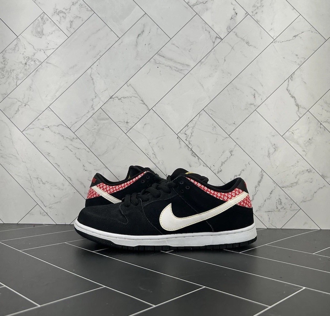 Nike Dunk Premium SB Low Firecracker Size 8.5 313170-016