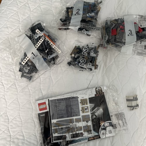 Lego Star Wars: 75292 The Razor Crest 1023 Teile *Retired 2023* - Bild 3 von 7