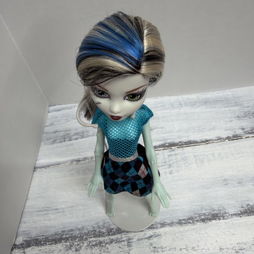 Monster High - Frankie Stein Puppe ohne Schuhe (Mattel) 2008 - Bild 6 von 10