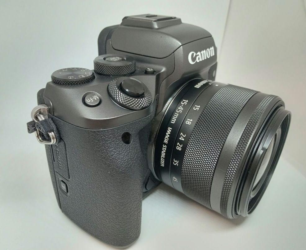 Canon EOS M5 EF-M 15-45mm Lens kit 584765 | eBay