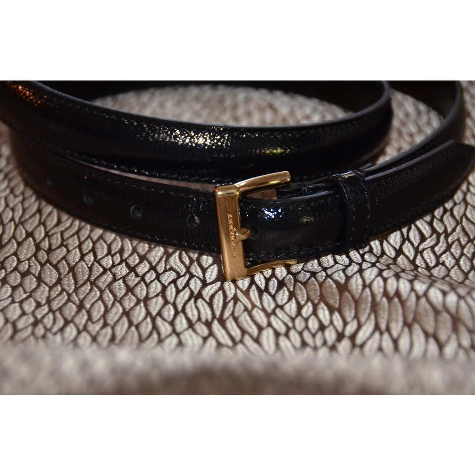 Cinturón de charol Burberry Designer con hebilla dorado 38" ¡NUEVO! Foto 4 de 4