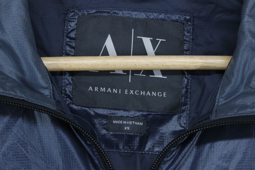 Chaqueta cortavientos Armani Exchange para hombre talla XS azul ligera cremallera completa - Imagen 4 de 15