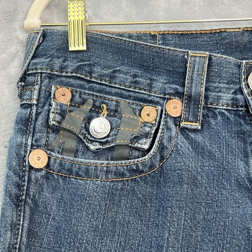 Pantalones de mezclilla True Religion Bootcut para hombre talla 30 lavado oscuro solapa bolsillo logotipo - Imagen 5 de 16