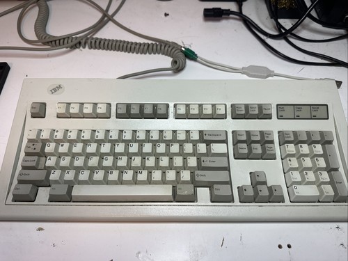 IBM 1391401 Model M Clicky Keyboard Ps2 Apr 90 TESTED WORKING - Picture 1 of 3