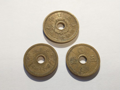 3 Japan 5 10 Sen 1938 1939 Showa 13 14 Yrs Old Vintage Coins WWII Holed Currency - Picture 2 of 2