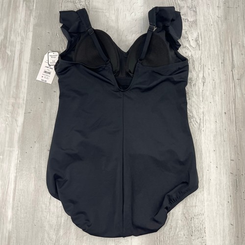 Traje de baño Time And Tru negro con volantes y vueltas forrado copa suave talla grande - Imagen 2 de 10