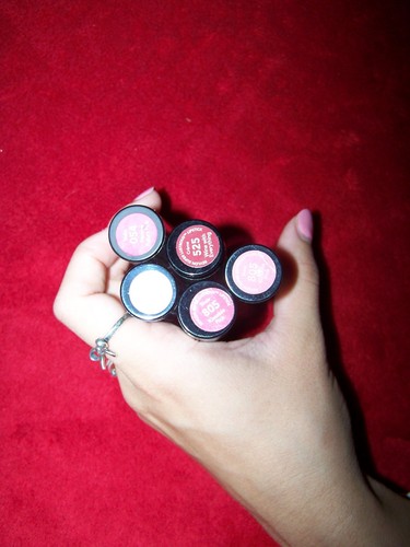U PICK Revlon Super Lustrous & Matte Lipsticks Variety of shades Discontinued - Picture 2 of 4