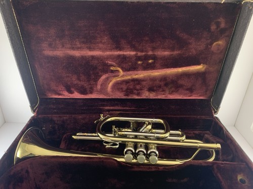 Cornet BACH Stradivarius Model 37 Lacquered Cornet - Corporation Bell - & Case - 第 18/20 張圖片