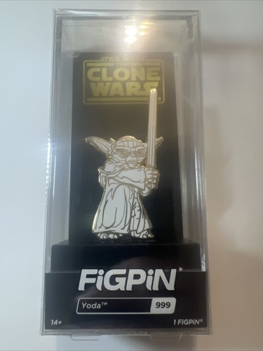 FiGPiN #999 Yoda - Star Wars The Clone Wars - GOLD TRIM - Star Wars Celebration - Picture 1 of 2