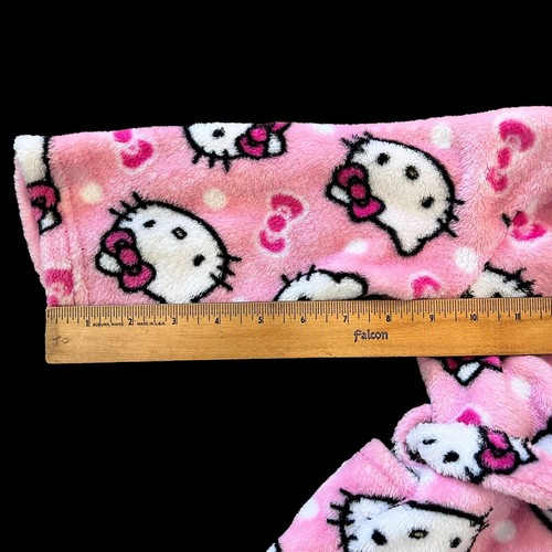 Hello Kitty Girls Robe Very Soft Front Pockets Belt Tie w/ Inside Tie Pink EUC - Picture 8 of 8