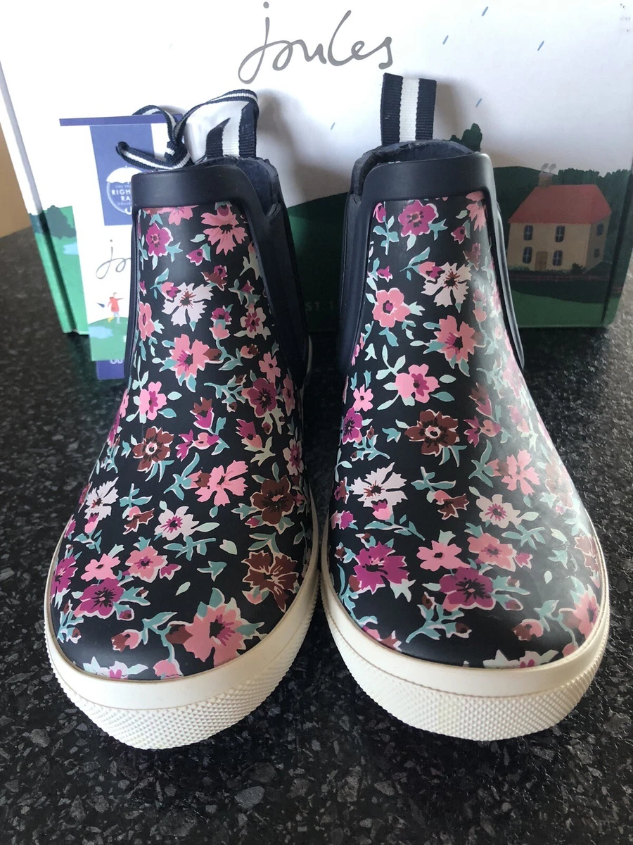 Joules Girls Size 12 Ditsy Floral Chelsea Style Rain Boots Wellies