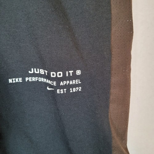 Nike Mens Dri-Fit Activewear Mesh T-Shirt Top Size XL Black Brown Performance - Picture 7 of 10