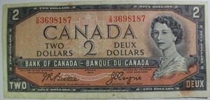 1954-Canada-two-dollar-bill-RARE-Crisp-Beattie-Coyne-Canadian-2-VB3698187