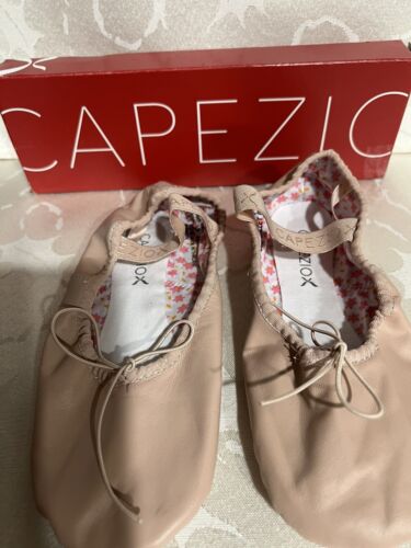 Capezio 205B rosa durchgehende Sohle Ballerinas Erwachsene Größe 6M neu mit Karton