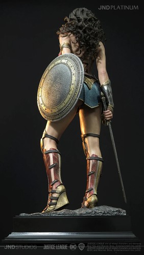 JND Studios Platinum Justice League Wonder Woman 1/3 Hyperreal Statue NEW - Picture 17 of 20