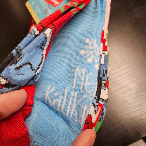 Womens 6 Pair Sz 4-10 Disney Lilo & STITCH Christmas No Show Socks NEW - Picture 2 of 8