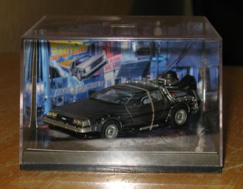 Christopher Lloyd firmato Vitesse 1/43 Ritorno al Futuro I De Lorean 24012 - Foto 4 di 7