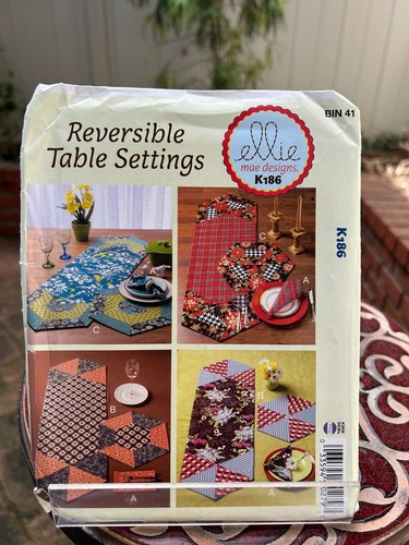 Ellie Mae Kwik Sew Reversible Napkins, Placemats & Runners Pattern K186 Uncut - Picture 1 of 2