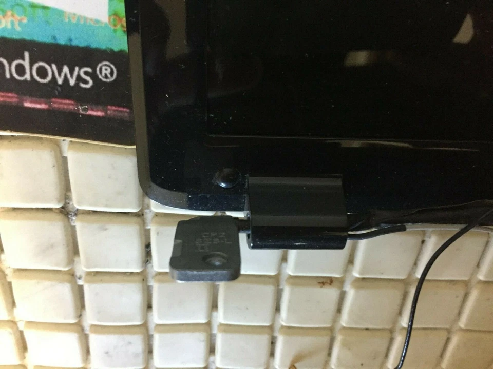 Cubierta marco bisagras planas con LCD incluido montado Acer Aspire 5535 5525 Foto 3 de 4