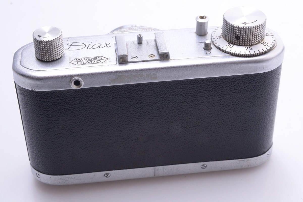 ✓ W. VOSS DIAX 35MM CAMERA '1951' W/ SCHNEIDER XENAR 45MM 2.8