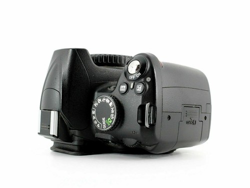 Nikon D3000 10.2 MP Digital SLR Camera - Black (Body Only) - Picture 3 of 3
