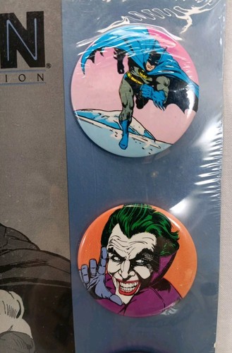 Vintage BATMAN 50th Anniversary Pin Back Button Collection Joker Robin 1989 - Picture 7 of 13