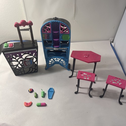 Monster High Café Social Spots Creepateria Juego Muebles y Accesorios 2014 - Imagen 14 de 14