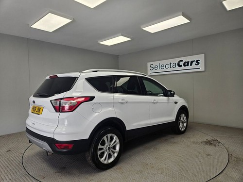 2018 Ford Kuga 1.5 TDCi Titanium SUV 5dr Diesel Manual Euro 6 (s/s) (120 ps) HAT - Picture 6 of 24