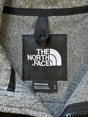 True Detective Night Country The North Face Cast and Crew Denali Jacket - Picture 5 of 10