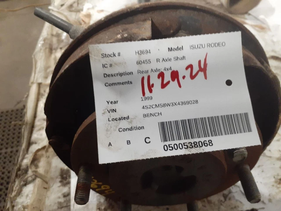 Axle Shaft Rear Axle 4 Door Fits 98-04 ISUZU RODEO 2009387 - Image 3 of 4