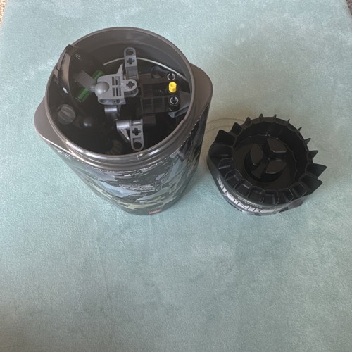 LEGO Bionicle Toa Hordika Whenua 8738 Complete W Canister & Instructions MINT - Picture 5 of 5