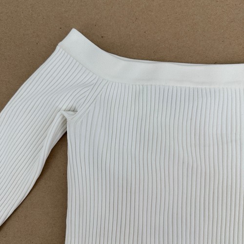 Camisa Pullover Alice + Olivia Classics Acanalada Manga Larga Recortada Hombro Descubierto S - Imagen 5 de 7