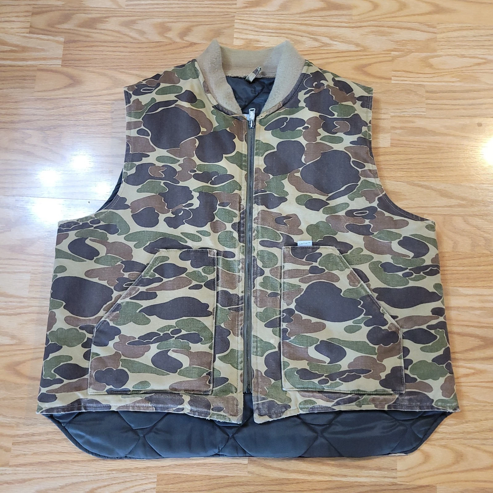 Vintage Carhartt Camo Vest VQ183 Union Made USA Insulated Workwear Mens Sz XXL